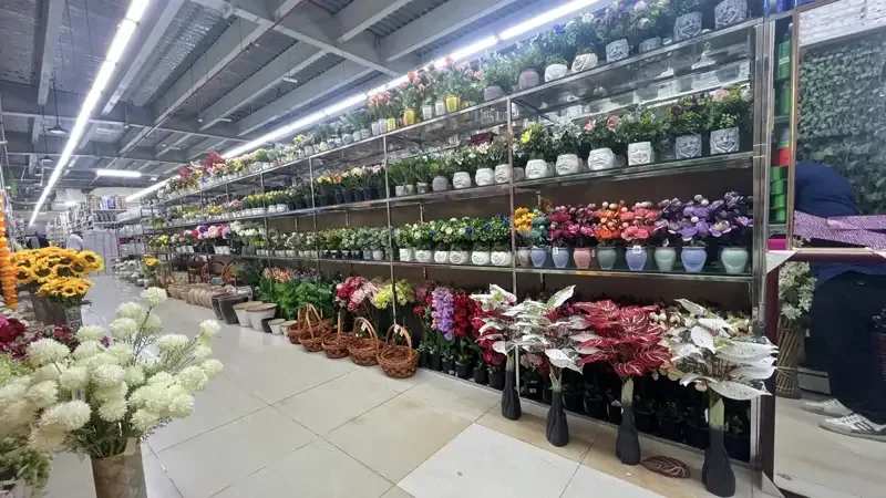 فضای فروشگاه MS MAX KHABOURA