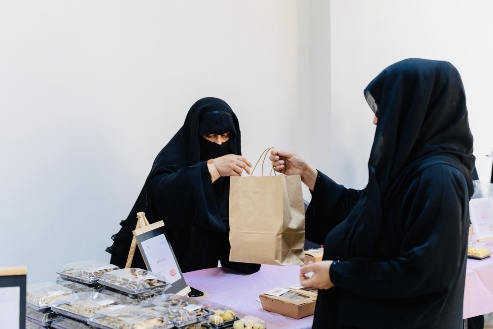 عکس واقعی و رسمی همان خبر؛ منبع: روزنامه عمان