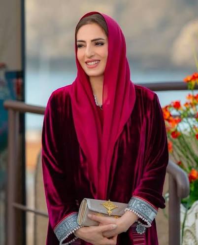بانوی اول عمان، سیده جلیله عهد؛ تصویر آرشیوی